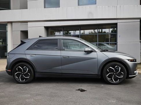 Used 2024 Hyundai Ioniq 5 SEL RWD image 4
