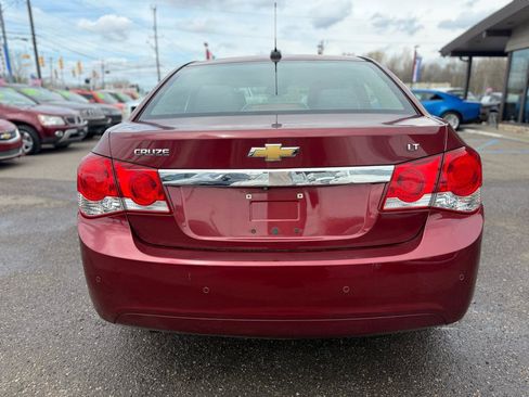 Used 2015 Chevrolet Cruze LT w/ Enhanced Safety Package FWD image 7