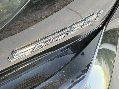 Certified 2024 BMW X3 sDrive30i w/ M Sport Package image 9