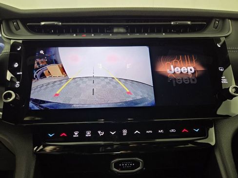 New 2026 Jeep Grand Cherokee Altitude RWD image 17