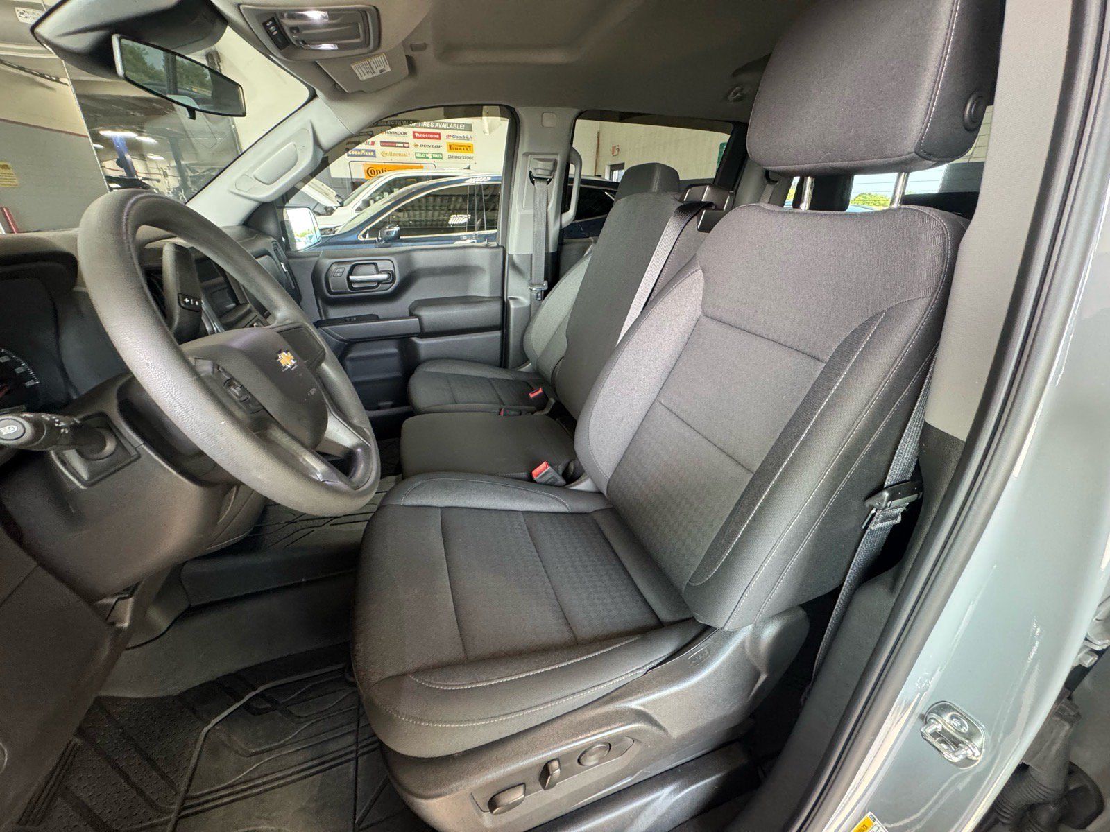 Used 2025 Chevrolet Silverado 1500 Custom w/ Turbomax Blackout Package AWD/4WD image 18