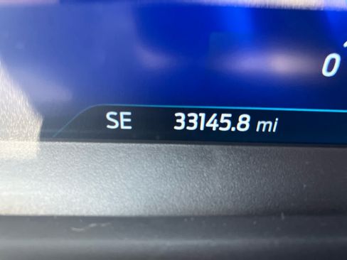 Used 2022 Ford Explorer King Ranch w/ Premium Technology Package AWD/4WD image 17