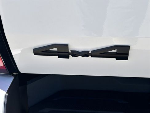 New 2026 Toyota Tundra SR image 12