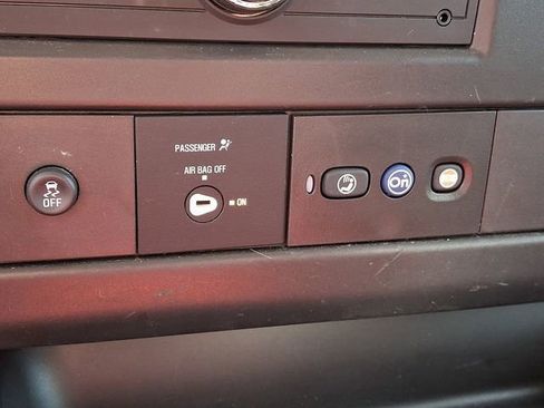 Used 2024 Chevrolet Express 2500 w/ Driver Convenience Package RWD image 33