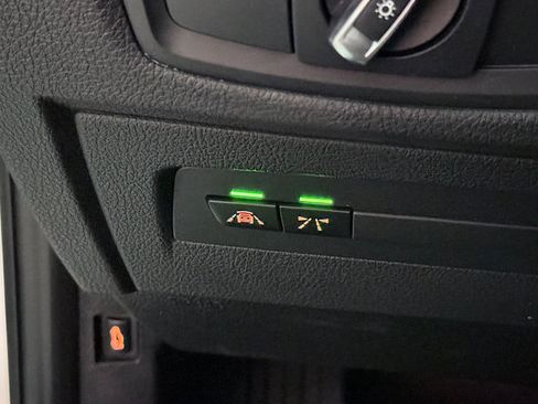 Used 2019 BMW 230i Coupe w/ Premium Package image 40