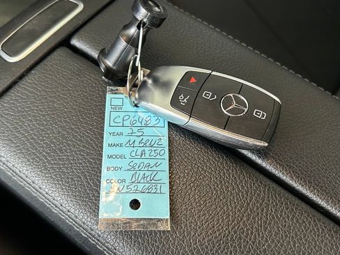 Used 2025 Mercedes-Benz CLA 250 image 23
