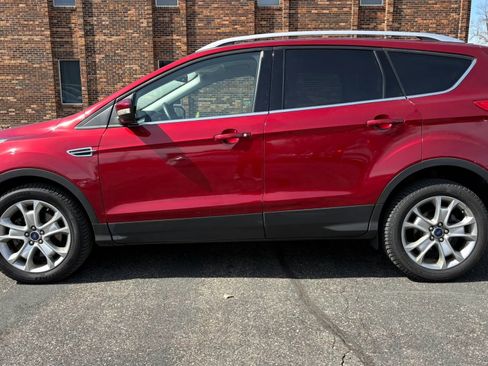 Used 2016 Ford Escape Titanium w/ Equipment Group 301A image 5