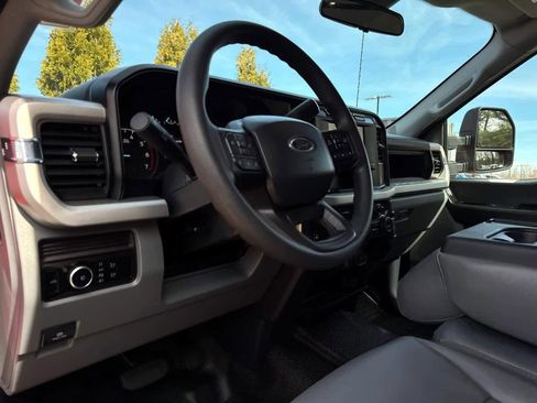 Used 2024 Ford F250 XL w/ Snow Plow Prep Package image 15