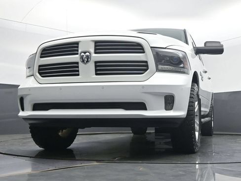 Used 2015 RAM 1500 Sport AWD/4WD image 44