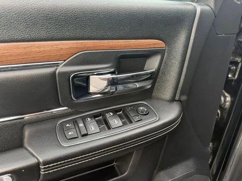 Used 2014 RAM 3500 Laramie AWD/4WD image 12