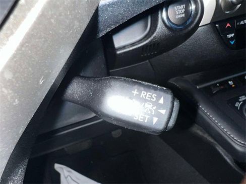 Used 2017 Lexus ES 350 w/ Navigation System Package image 27