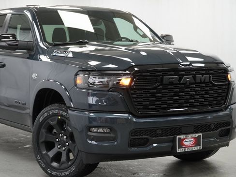 New 2026 RAM 1500 4x4 Crew Cab image 3