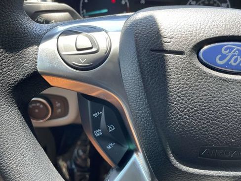 Used 2022 Ford Transit Connect XLT FWD image 15
