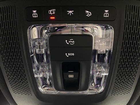 New 2026 Mercedes-Benz GLB 250 4MATIC image 28