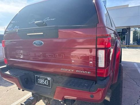 Used 2021 Ford F250 Lariat w/ Lariat Ultimate Package AWD/4WD image 22