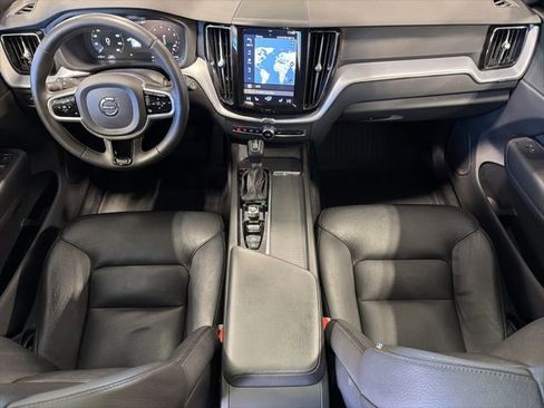 Used 2020 Volvo XC60 T6 Momentum w/ Protection Package image 25