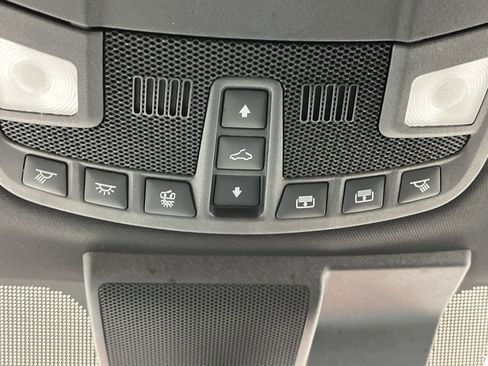 Certified 2020 Ford F150 Lariat w/ Equipment Group 502A Luxury image 30