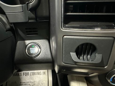Used 2021 Ford Expedition Platinum AWD/4WD image 22