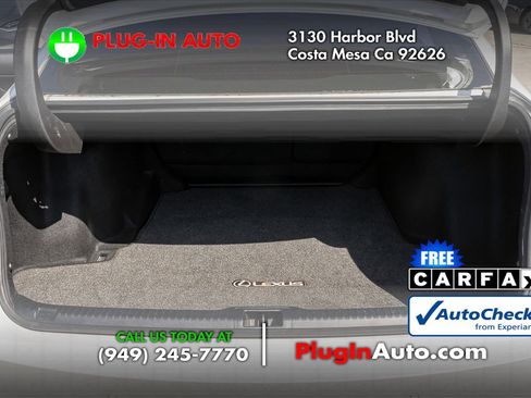 Used 2022 Lexus IS 300 w/ Premium Package RWD image 11