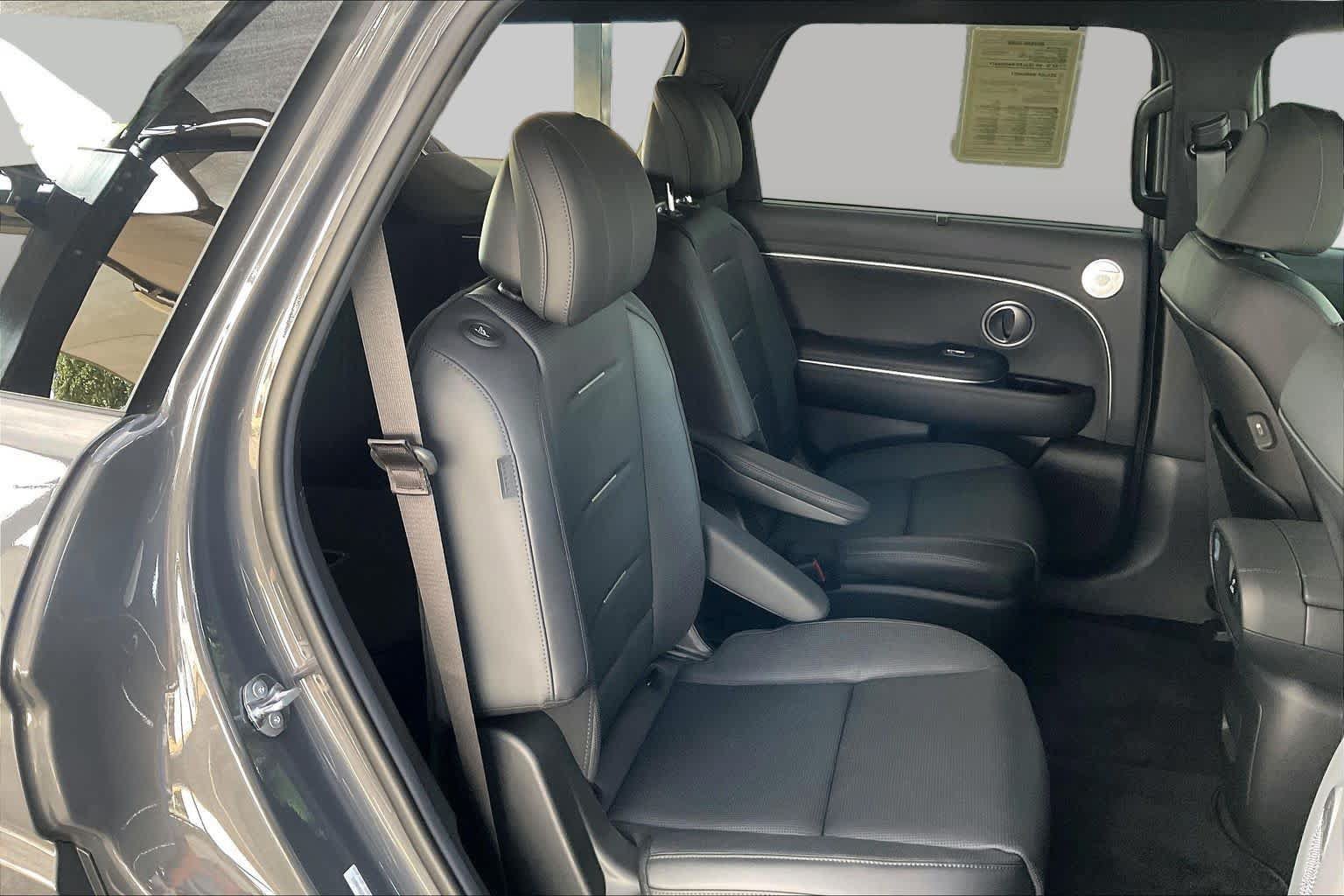 Certified 2026 Hyundai Palisade Calligraphy FWD image 20