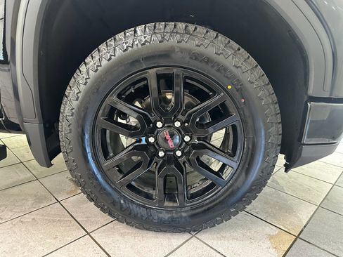 Used 2023 GMC Sierra 1500 Pro w/ Graphite Edition AWD/4WD image 14
