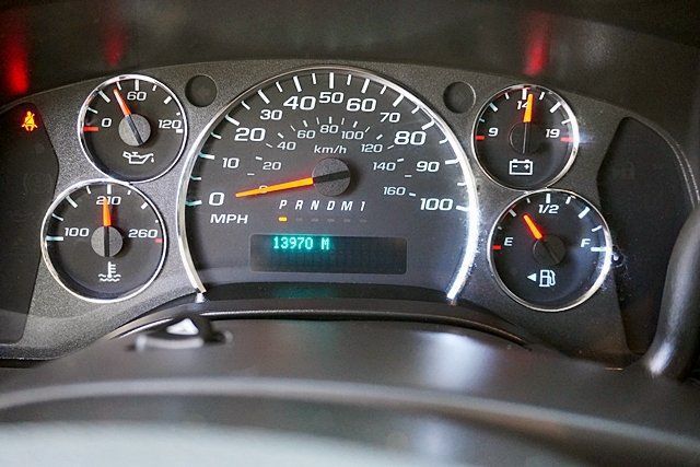 Used 2023 Chevrolet Express 2500 w/ Driver Convenience Package RWD image 44
