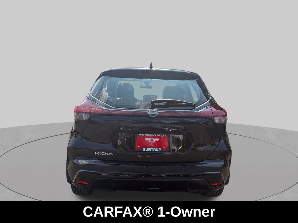Certified 2022 Nissan Kicks S FWD image 4