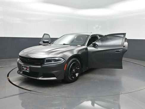 Used 2023 Dodge Charger SXT RWD image 40