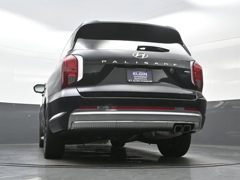 Certified 2024 Hyundai Palisade Calligraphy AWD/4WD image 32