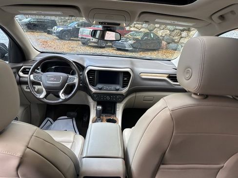 Used 2017 GMC Acadia Denali w/ Technology Package image 36