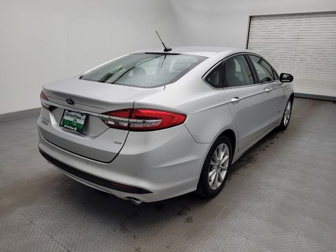 Used 2017 Ford Fusion Energi SE image 9
