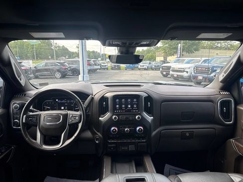 Used 2020 GMC Sierra 1500 Denali w/ Technology Package AWD/4WD image 13