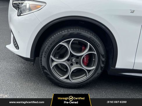 Used 2022 Alfa Romeo Stelvio Ti w/ Active Assist Plus Package image 7