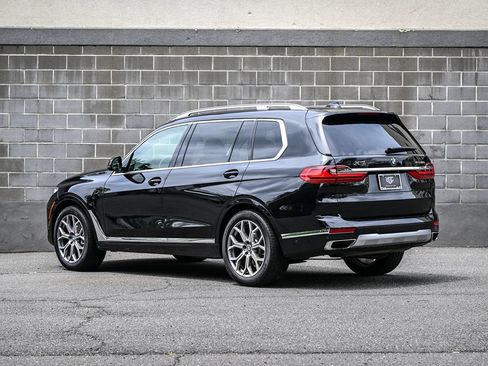 Used 2020 BMW X7 xDrive40i w/ Premium Package AWD/4WD image 4