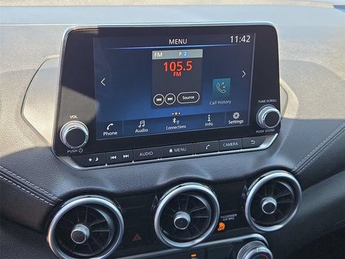 Used 2022 Nissan Sentra SV FWD image 26