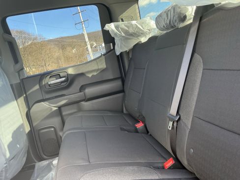 New 2026 Chevrolet Silverado 1500 Custom w/ Rally Edition image 13