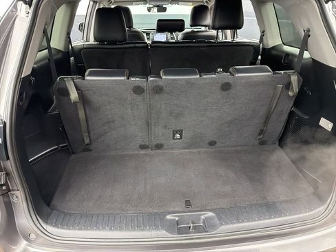 Used 2018 Toyota Highlander XLE image 38