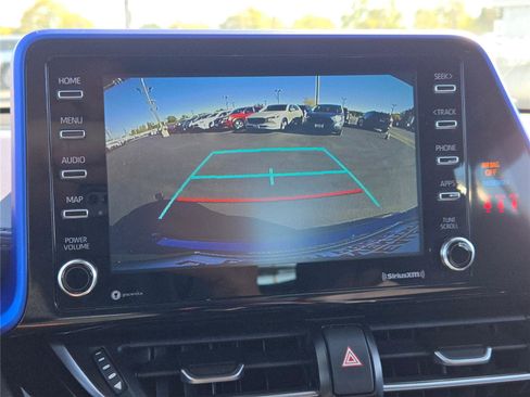 Used 2021 Toyota C-HR XLE image 28