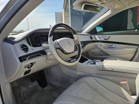 Used 2016 Mercedes-Benz S 550 Sedan image 2