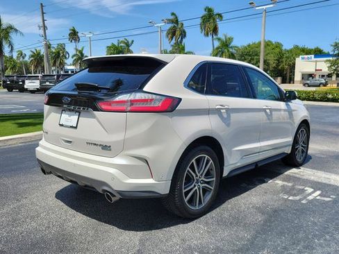 Used 2019 Ford Edge Titanium w/ Equipment Group 301A FWD image 19