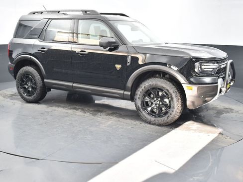 New 2025 Ford Bronco Sport Badlands w/ Sasquatch Badlands Package image 3