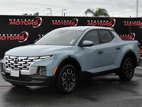 Used 2024 Hyundai Santa Cruz SEL image 3