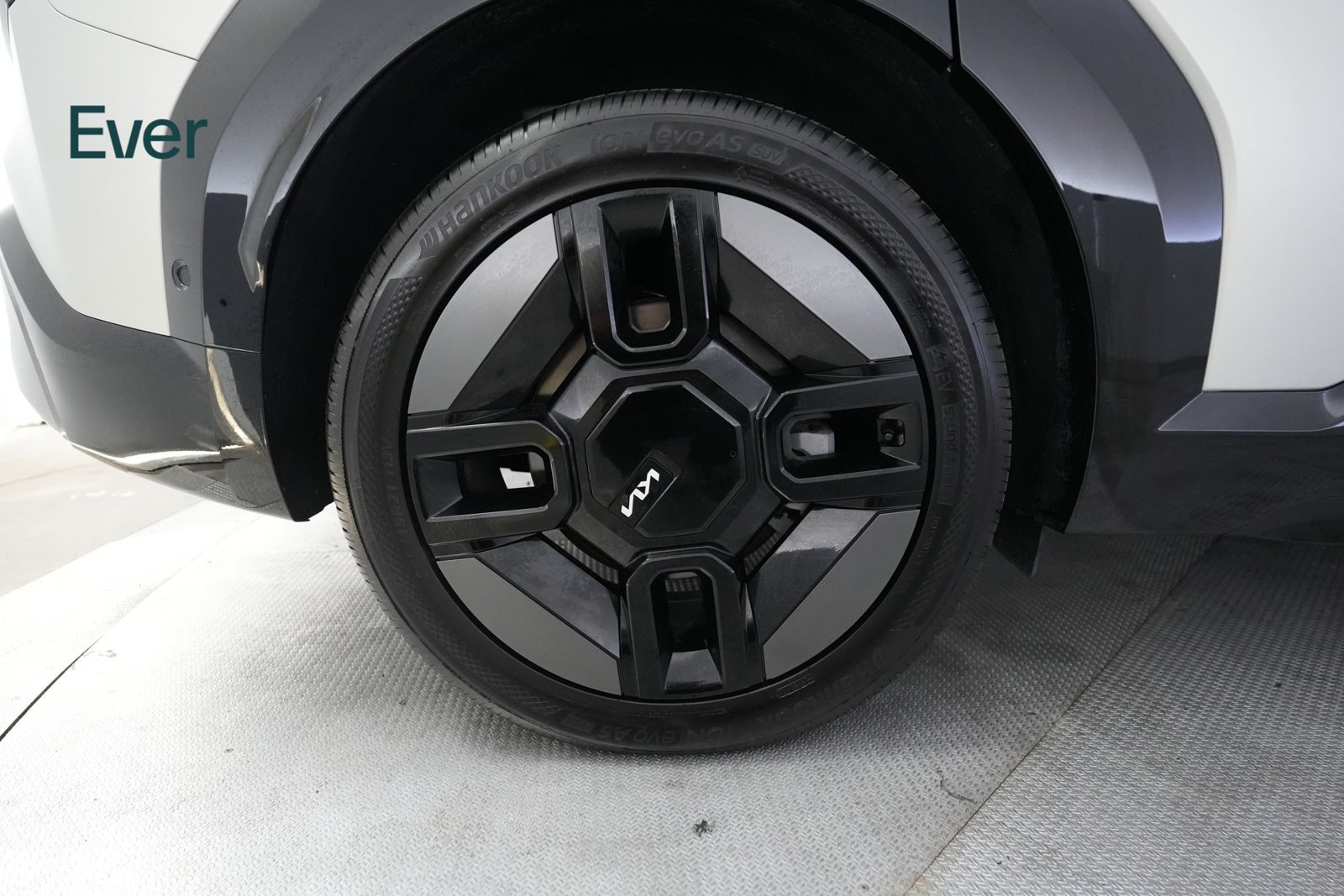 Used 2024 Kia EV9 GT-Line AWD/4WD image 22