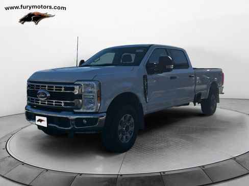 Used 2024 Ford F350 XLT w/ FX4 Off-Road Package image 7