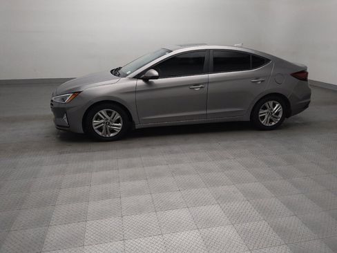 Used 2020 Hyundai Elantra Value Edition w/ Cargo Package (C1) FWD image 2