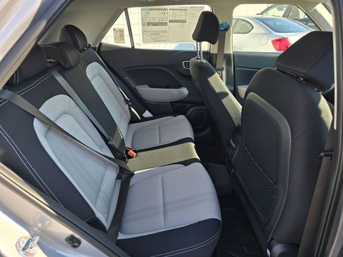 New 2026 Hyundai Venue SEL image 32