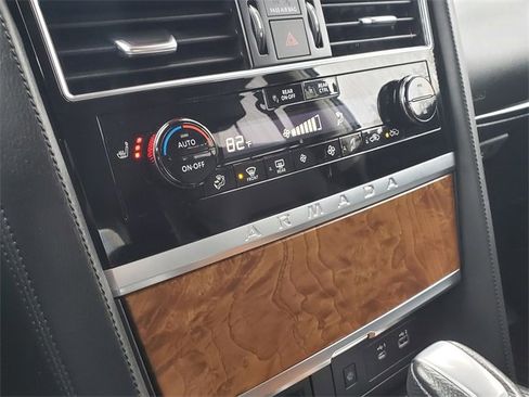 Used 2023 Nissan Armada SL w/ Captain's Chairs Package image 28