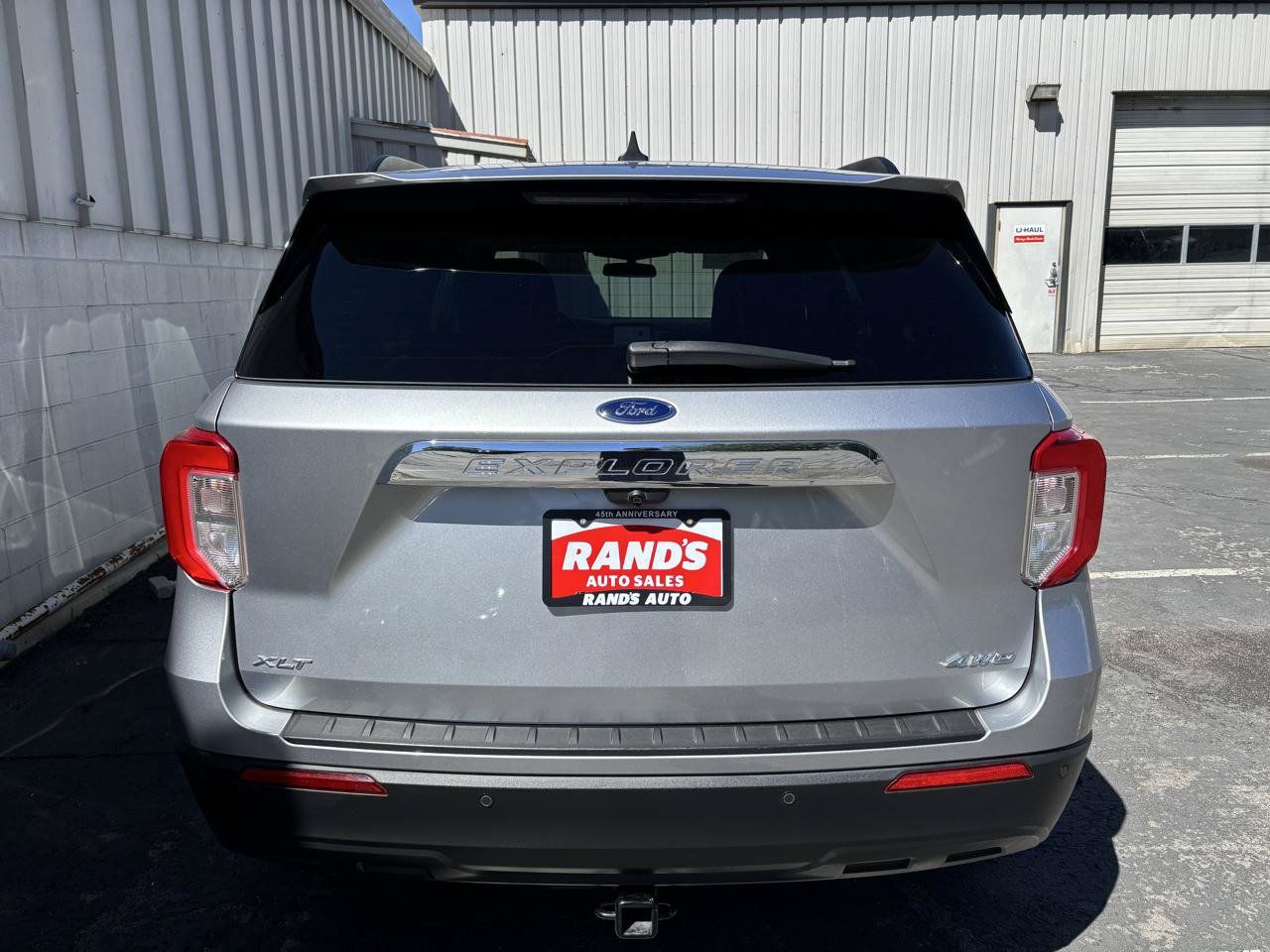 Used 2021 Ford Explorer XLT AWD/4WD image 6