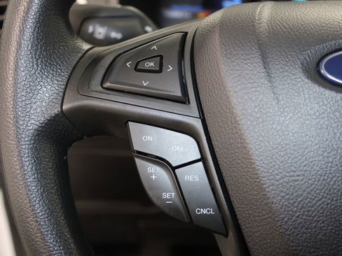 Used 2024 Ford Edge SE image 18