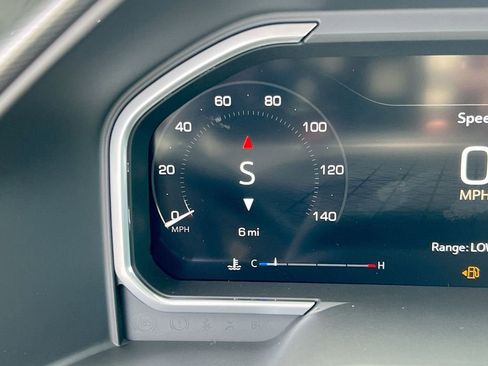 New 2026 GMC Sierra 2500 Denali Ultimate AWD/4WD image 12